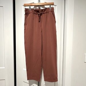 Lululemon Stretch High Rise Crop 23” in Ancient Copper color